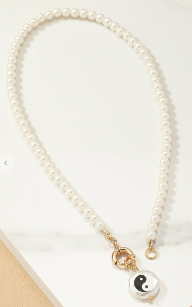 Yin & Yang Pearl Necklace